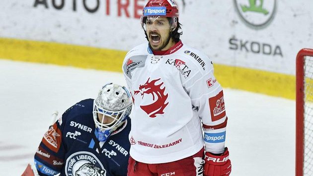 Matěj Stránský z Třince kývl na smlouvu s Davosem. Matěj Stránský z Třince kývl na smlouvu s Davosem.