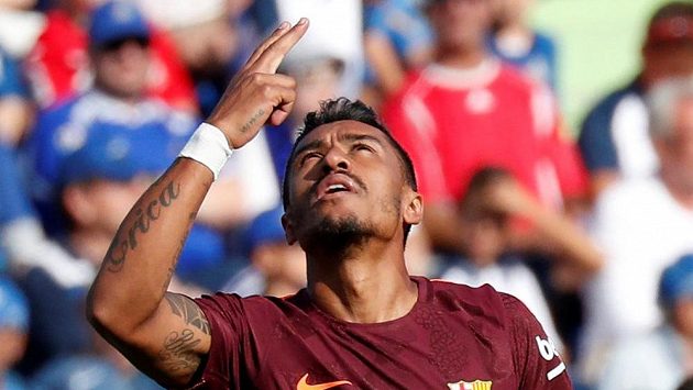 Barcelonský Paulinho poté, co se trefil proti Getafe. Barcelonský Paulinho poté, co se trefil proti Getafe.