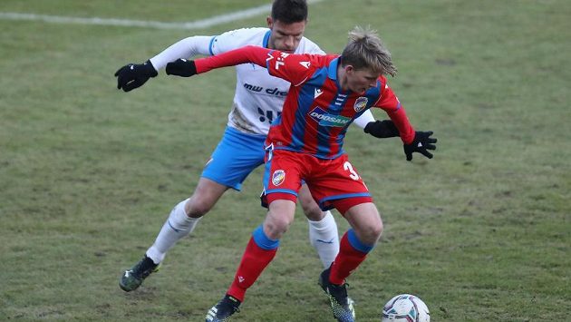 Zleva Martin Fillo z Ostravy a Pavel Šulc z Plzně. Zleva Martin Fillo z Ostravy a Pavel Šulc z Plzně.