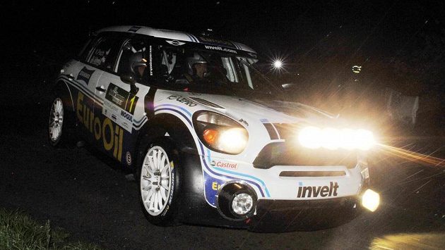 Václav Pech jr. a Petr Uhel s vozem Mini při Rallye Šumava Klatovy. Václav Pech jr. a Petr Uhel s vozem Mini při Rallye Šumava Klatovy.