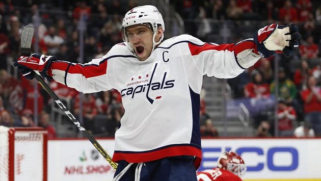 Nestárnoucí Ovečkin vstřelil svůj 24. hattrick v NHL. Nestárnoucí Ovečkin vstřelil svůj 24. hattrick v NHL.