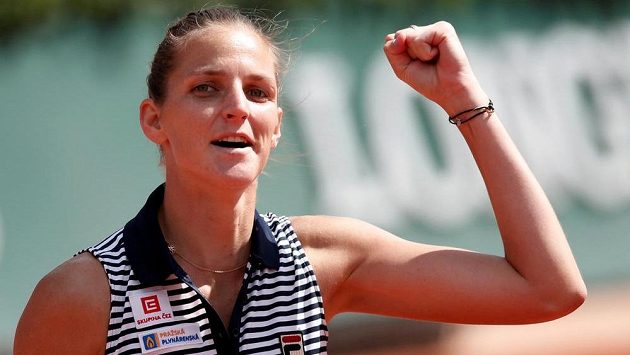 Upřímná radost Karolíny Plíškové po postupu do semifinále French Open. Upřímná radost Karolíny Plíškové po postupu do semifinále French Open.