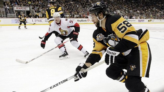 Obránce Pittsburgu Kris Letang. Obránce Pittsburgu Kris Letang.
