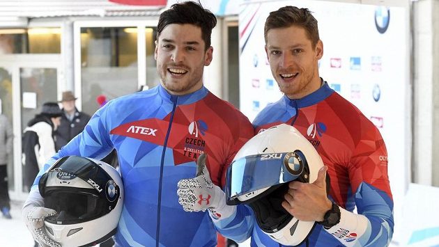 Čeští bobisté, zleva Jakub Nosek a Dominik Dvořák, v Igls. Čeští bobisté, zleva Jakub Nosek a Dominik Dvořák, v Igls.