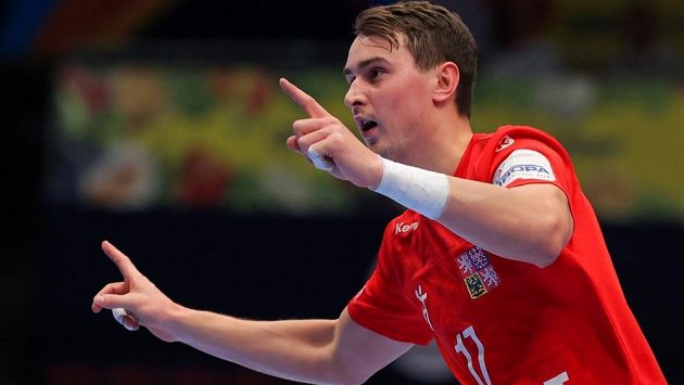 Český házenkář Stanislav Kašpárek na evropském šampionátu. Český házenkář Stanislav Kašpárek na evropském šampionátu.