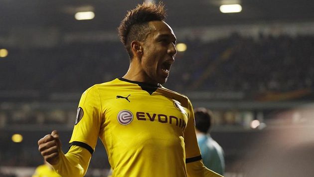 Útočník Dortmundu Pierre Emerick Aubameyang Útočník Dortmundu Pierre Emerick Aubameyang