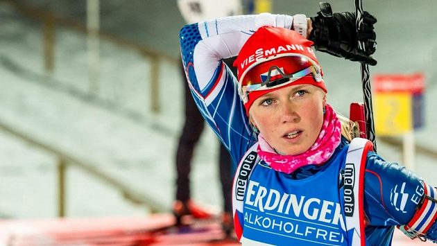 Eva Puskarčíková během vytrvalostního závodu ve švédském Östersundu. Eva Puskarčíková během vytrvalostního závodu ve švédském Östersundu.