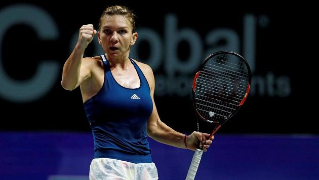 Simona Halepová během utkání s Madison Keysovou. Simona Halepová během utkání s Madison Keysovou.