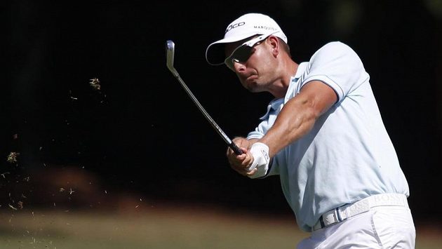Švédský golfista Henrik Stenson se drží na čele Tour Championship v Atlantě. Švédský golfista Henrik Stenson se drží na čele Tour Championship v Atlantě.