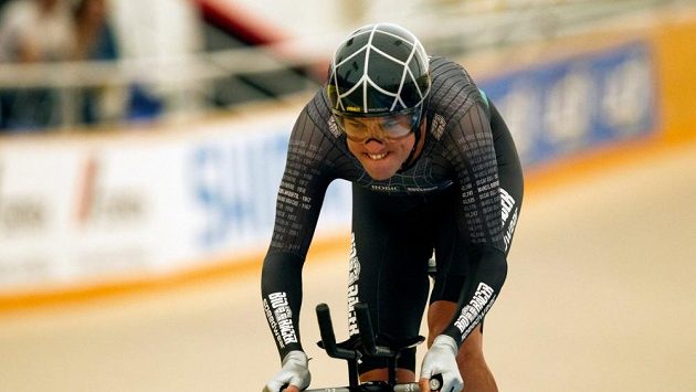 Nizozemský cyklista Thomas Dekker při pokusu překonat rekord v hodinovce Nizozemský cyklista Thomas Dekker při pokusu překonat rekord v hodinovce