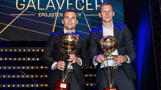 Nejlepší střelci fotbalové sezóny David Lafata (vlevo) a Milan Škoda během slavnostního Galavečera. Nejlepší střelci fotbalové sezóny David Lafata (vlevo) a Milan Škoda během slavnostního Galavečera.
