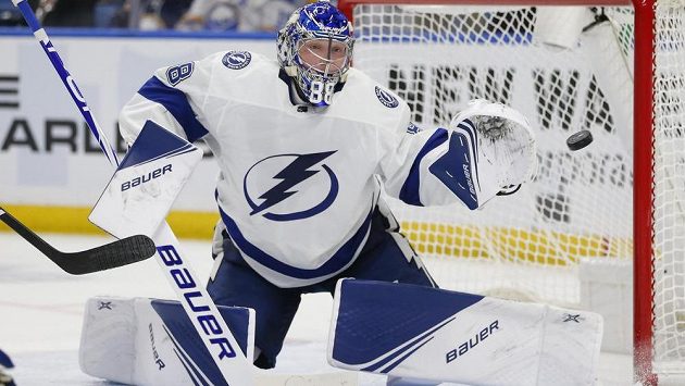 Brankář Tampy Bay Andrej Vasilevskij v utkání NHL proti Buffalu. Brankář Tampy Bay Andrej Vasilevskij v utkání NHL proti Buffalu.