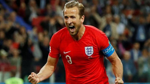 Střelec Harry Kane oslavuje gól Anglie v osmifinále MS. Střelec Harry Kane oslavuje gól Anglie v osmifinále MS.