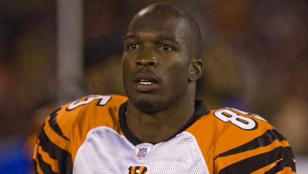 Hvězda NFL Chad Johnson na snímku z roku 2007 v dresu Cincinnati Bengals. Hvězda NFL Chad Johnson na snímku z roku 2007 v dresu Cincinnati Bengals.