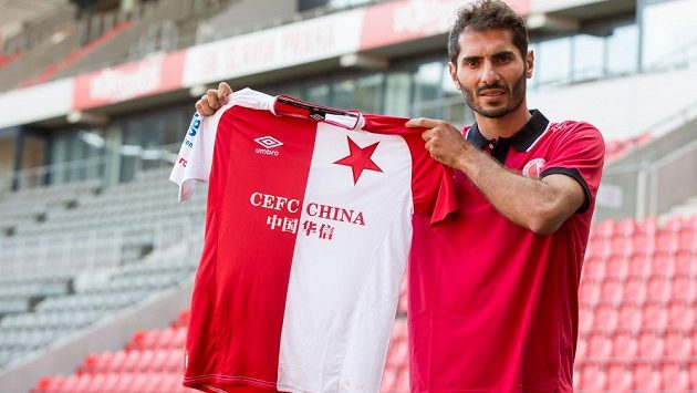 Halil Altintop ve Slavii končí, od vedení dostal souhlas, aby si po půl roce hledal nové angažmá. Halil Altintop ve Slavii končí, od vedení dostal souhlas, aby si po půl roce hledal nové angažmá.