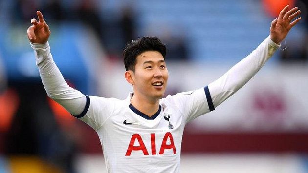 Son Hung-min v dresu Tottenhamu. Son Hung-min v dresu Tottenhamu.