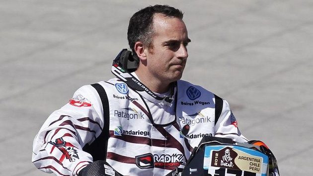 V první etapě Rallye Dakar v Argentině po nehodě zahynul domácí motocyklista Jorge Martínez Boero. V první etapě Rallye Dakar v Argentině po nehodě zahynul domácí motocyklista Jorge Martínez Boero.