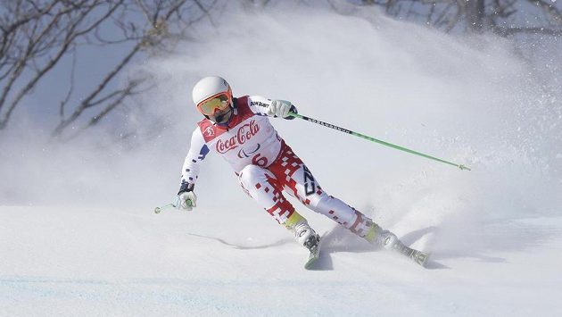 Zrakové postižený lyžař Patrik Hetmer obsadil na paralympijských hrách v Pchjongčchangu šesté místo ve sjezdu. Zrakové postižený lyžař Patrik Hetmer obsadil na paralympijských hrách v Pchjongčchangu šesté místo ve sjezdu.