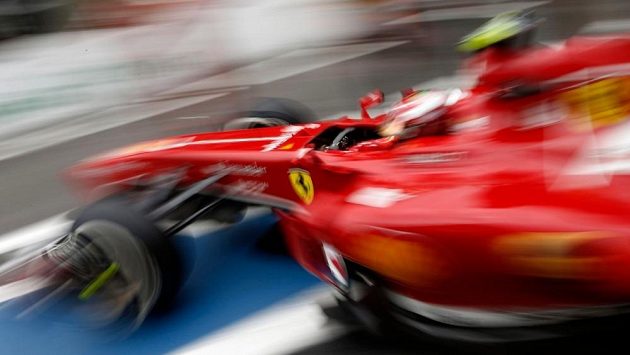Podoba monopostu Ferrari pro letošní ročník MS vozů formule 1 bude odtajněna 25. ledna. Podoba monopostu Ferrari pro letošní ročník MS vozů formule 1 bude odtajněna 25. ledna.
