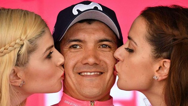 Ekvádorský cyklista Richard Carapaz udržel v předposlední 20. etapě Gira dvouminutové vedení před Vincenzem Nibalim a má na dosah celkový triumf. Ekvádorský cyklista Richard Carapaz udržel v předposlední 20. etapě Gira dvouminutové vedení před Vincenzem Nibalim a má na dosah celkový triumf.