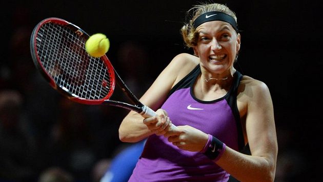 Petra Kvitová ve čtvrtfinále zdolala Španělku Muguruzaovou a ve Stuttgartu si zahraje o finále. Petra Kvitová ve čtvrtfinále zdolala Španělku Muguruzaovou a ve Stuttgartu si zahraje o finále.