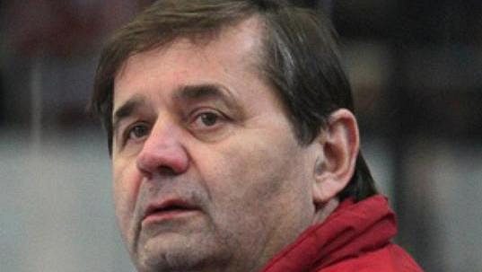 Břatislav Kopřiva, trenér hokejistů Chomutova. Břatislav Kopřiva, trenér hokejistů Chomutova.