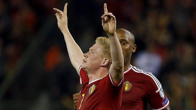 Ofenzivní záložník Kevin De Bruyne nezáří jen na klubové úrovni, ale i v reprezentačním dresu. Ofenzivní záložník Kevin De Bruyne nezáří jen na klubové úrovni, ale i v reprezentačním dresu.