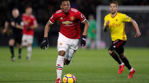 Fotbalista Manchesteru United Anthony Martial se podílel jedním gólem na výhře nad Watfordem v Premier League. Fotbalista Manchesteru United Anthony Martial se podílel jedním gólem na výhře nad Watfordem v Premier League.