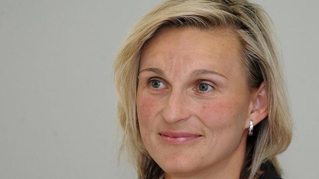 Oštěpařka Barbora Špotáková zařizuje nový domov. Oštěpařka Barbora Špotáková zařizuje nový domov.