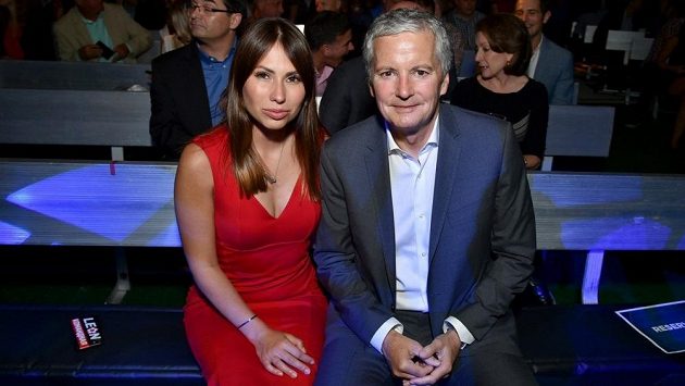 Maria Komandná a producent David Neal na archivním snímku ze září 2017. Maria Komandná a producent David Neal na archivním snímku ze září 2017.