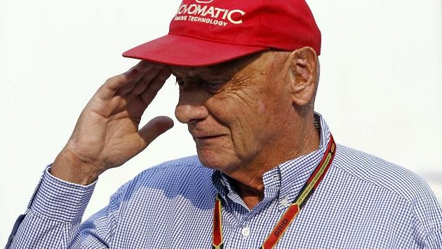 Niki Lauda při GP Singapuru. Niki Lauda při GP Singapuru.
