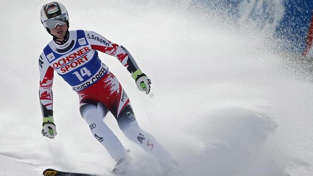 Superobří slalom vyhrál v Beaver Creeku rakouský lyžař Hannes Reichelt. Superobří slalom vyhrál v Beaver Creeku rakouský lyžař Hannes Reichelt.