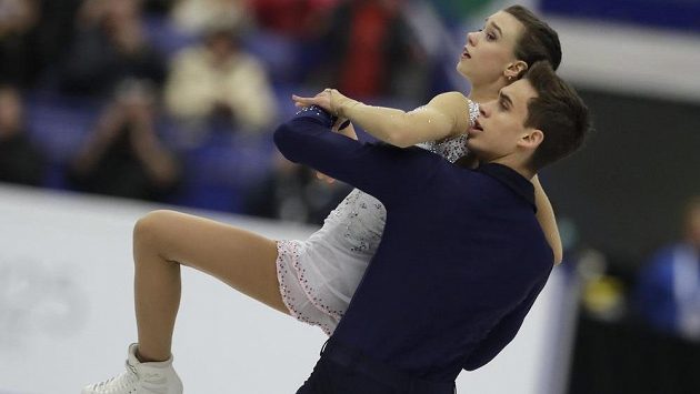 Anna Dušková a Martin Bidař při volné jízdě na mistrovství Evropy v Ostravě. Anna Dušková a Martin Bidař při volné jízdě na mistrovství Evropy v Ostravě.