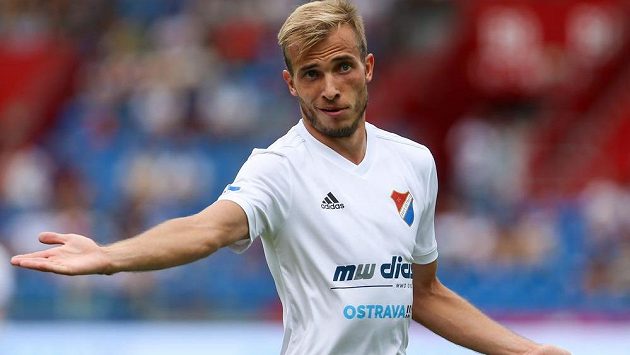 Dvougólový střelec Baníku Ostrava Nemanja Kuzmanovič. Dvougólový střelec Baníku Ostrava Nemanja Kuzmanovič.