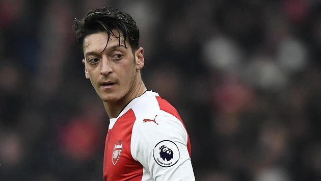 Opora Arsenalu Mesut Özil. Opora Arsenalu Mesut Özil.