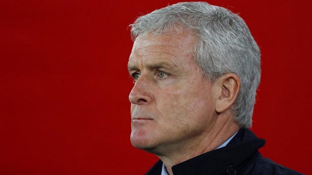 Mark Hughes už nevede fotbalisty Southamptonu. Mark Hughes už nevede fotbalisty Southamptonu.