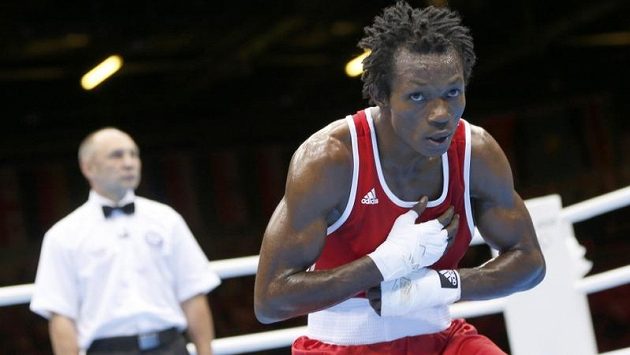 Boxer Thomas Essomba je jedním ze sedmi kamerunských sportovců, kteří v průběhu olympijských her v Londýně opustili výpravu Boxer Thomas Essomba je jedním ze sedmi kamerunských sportovců, kteří v průběhu olympijských her v Londýně opustili výpravu