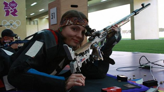 Střelkyně Kateřina Emmons na tréninku v Londýně Střelkyně Kateřina Emmons na tréninku v Londýně