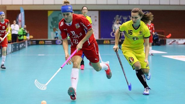 Eliška Krupnová (č. 12) se v utkání s Belgií blýskla hattrickem a šest asistencemi. Eliška Krupnová (č. 12) se v utkání s Belgií blýskla hattrickem a šest asistencemi.