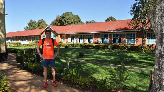 Z české zimy zamířili Jiří Homoláč spolu s Milanem Kocourkem a Alešem Borkem do afrického tepla. Z české zimy zamířili Jiří Homoláč spolu s Milanem Kocourkem a Alešem Borkem do afrického tepla.