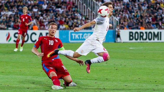 Ondřej Šašinka v utkání s Gruzií. Ondřej Šašinka v utkání s Gruzií.