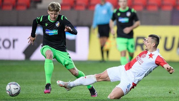 FOOTBALL ONLINE: An explosive battle in the final of the MOL Cup.  Will Pilsen surprise confident Slavia?