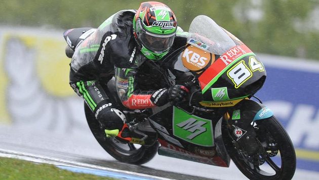 Jakub Kornfeil obsadil ve Velké ceně České republiky v kategorii Moto3 šesté místo. Jakub Kornfeil obsadil ve Velké ceně České republiky v kategorii Moto3 šesté místo.