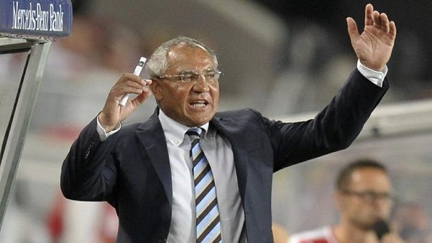 Rozohněný kouč Felix Magath Rozohněný kouč Felix Magath