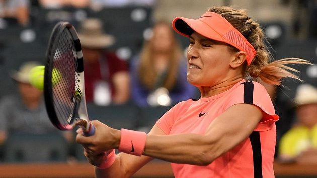 Eugenie Bouchardová vypadla na turnaji v Indian Wells v prvním kole. Eugenie Bouchardová vypadla na turnaji v Indian Wells v prvním kole.