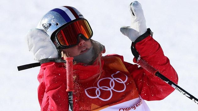 Světová šampiónka Francouzka Tess Ledeuxová se nedostala do olympijského finále lyžařského slopestylu. Světová šampiónka Francouzka Tess Ledeuxová se nedostala do olympijského finále lyžařského slopestylu.