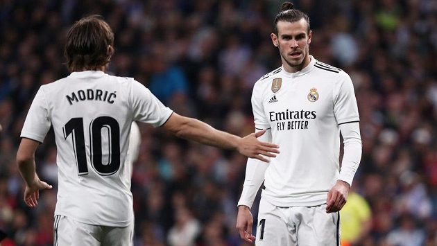 Luka Modrič ani Gareth Bale nedokázali odvrátit porážku 0:1 proti tradičnímu barcelonskému rivalovi. Luka Modrič ani Gareth Bale nedokázali odvrátit porážku 0:1 proti tradičnímu barcelonskému rivalovi.