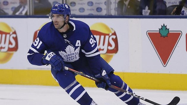 Útočník Toronta John Tavares. Útočník Toronta John Tavares.