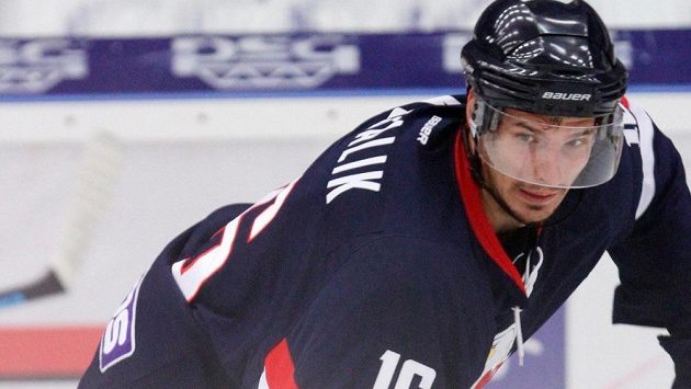 Hokejový útočník Tomáš Kubalík se po devíti letech vrací do extraligy a bude hrát za Jihlavu Hokejový útočník Tomáš Kubalík se po devíti letech vrací do extraligy a bude hrát za Jihlavu