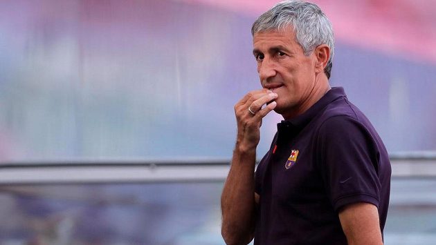 Od fotbalistů Barcelony byl tři dny po ostudném debaklu 2:8 ve čtvrtfinále Ligy mistrů s Bayernem Mnichov odvolán trenér Quique Setién. Od fotbalistů Barcelony byl tři dny po ostudném debaklu 2:8 ve čtvrtfinále Ligy mistrů s Bayernem Mnichov odvolán trenér Quique Setién.